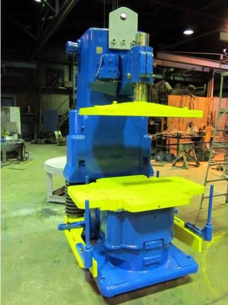 BMM CT6 Molding Machines | Bradford Equipment Company Inc.